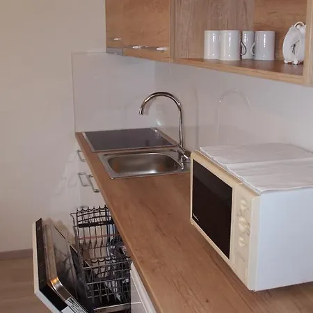 Ante Anita * Kaštela