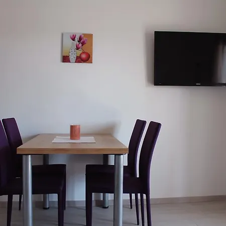 Ante Anita * Kaštela