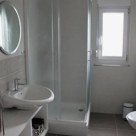 Ante Anita * Kaštela